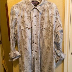 Men’s pearl snap so xl